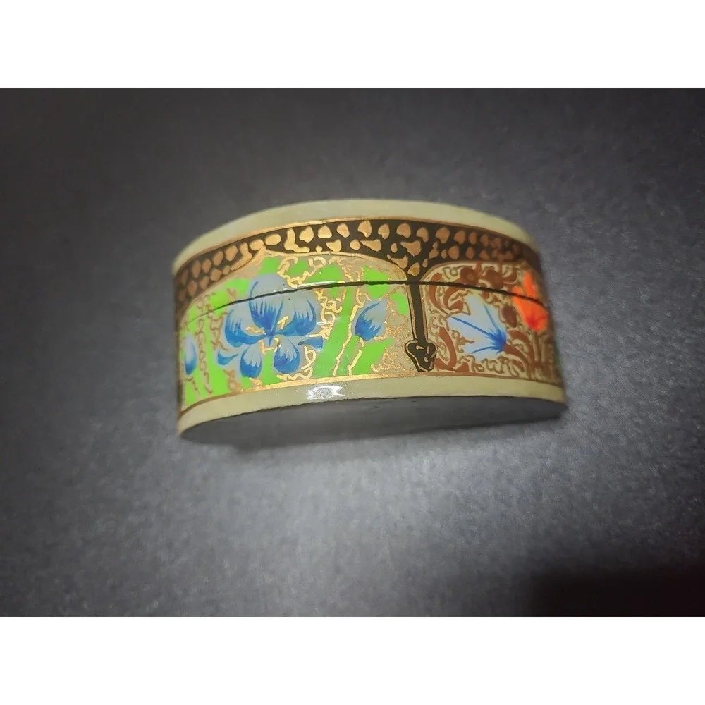 N/A handpainted ornate